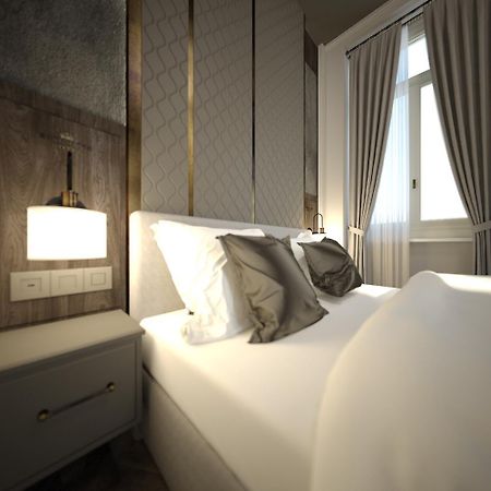 King Othon Boutique Hotel นาฟปลิโอ ภายนอก รูปภาพ
