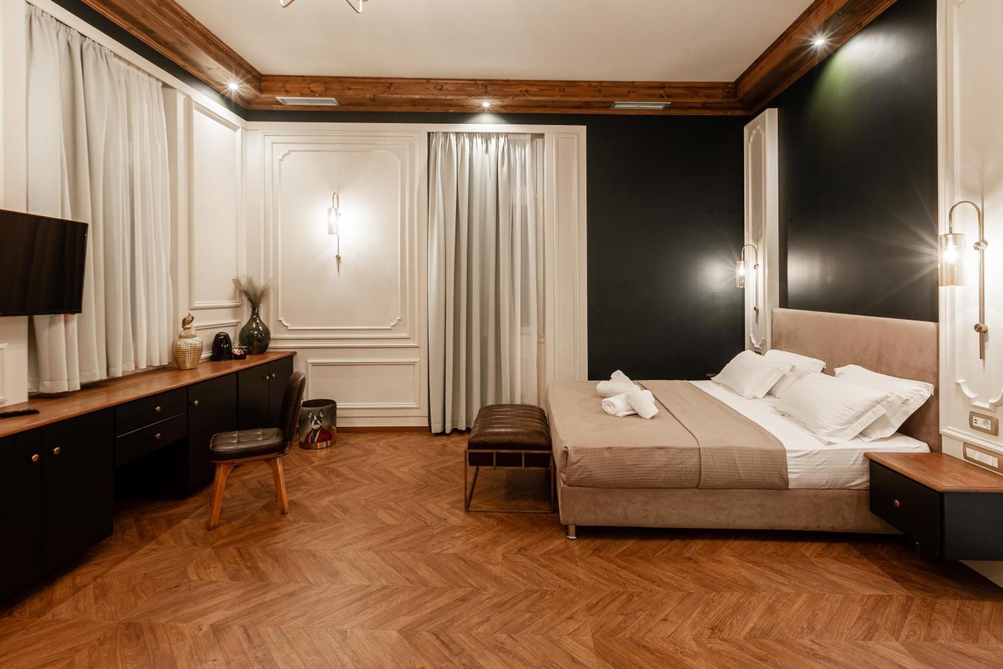 King Othon Boutique Hotel นาฟปลิโอ ภายนอก รูปภาพ