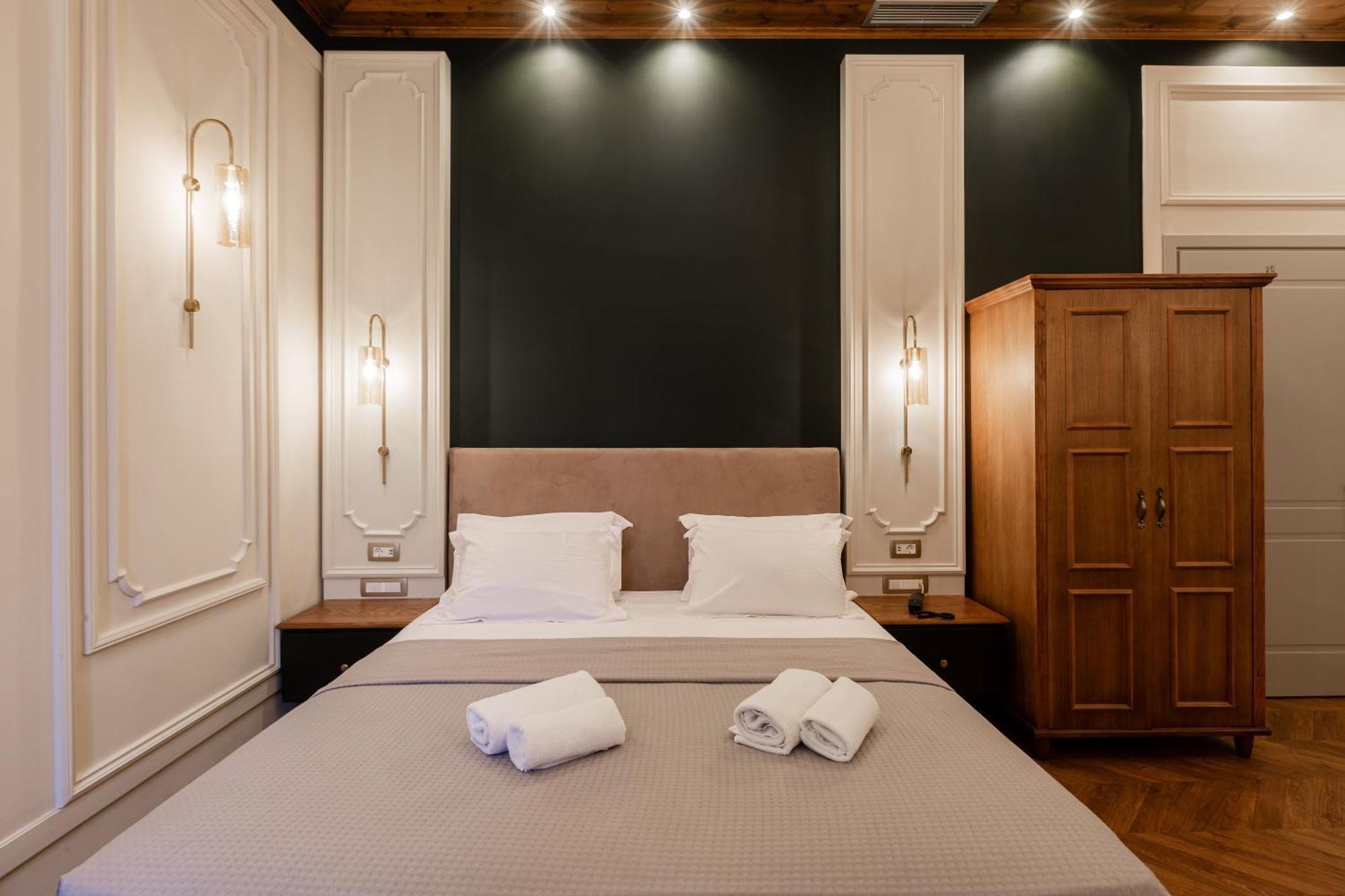 King Othon Boutique Hotel นาฟปลิโอ ภายนอก รูปภาพ