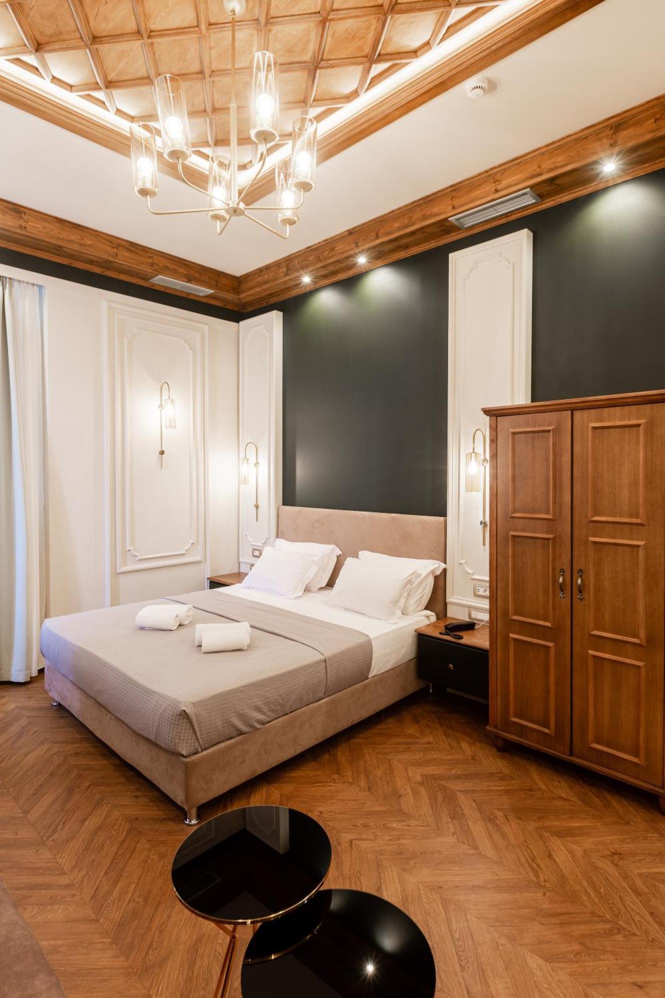 King Othon Boutique Hotel นาฟปลิโอ ภายนอก รูปภาพ