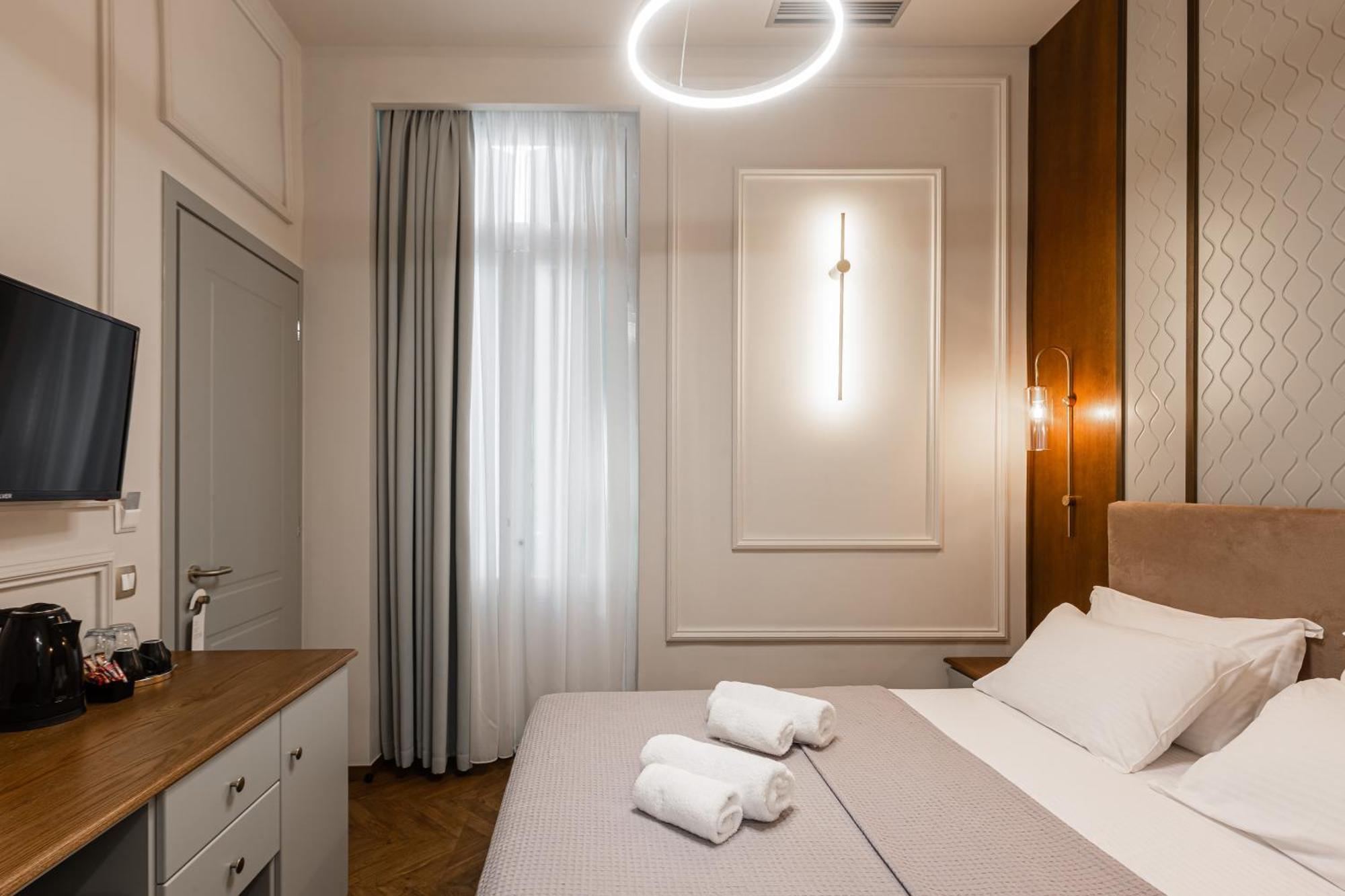 King Othon Boutique Hotel นาฟปลิโอ ภายนอก รูปภาพ